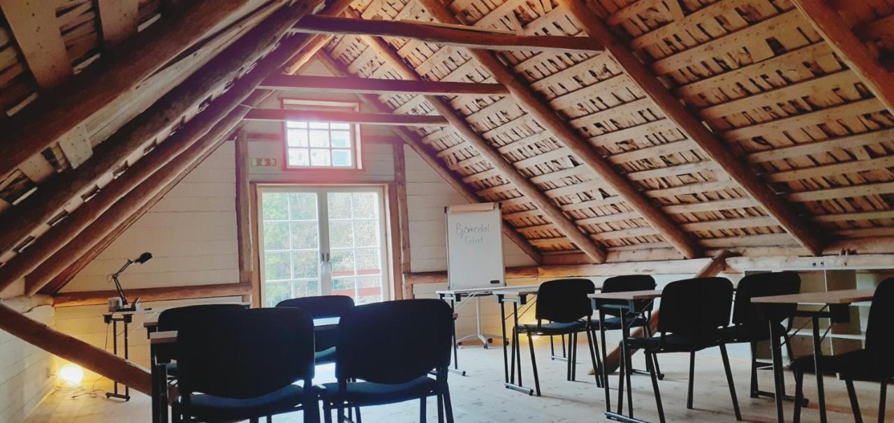 Blidsberg Bjoerkedal Gard B&B 외부 사진